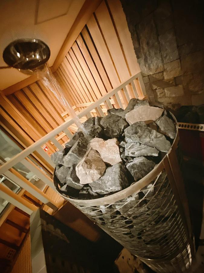 אוסקה Sauna & Capsule Amza מראה חיצוני תמונה